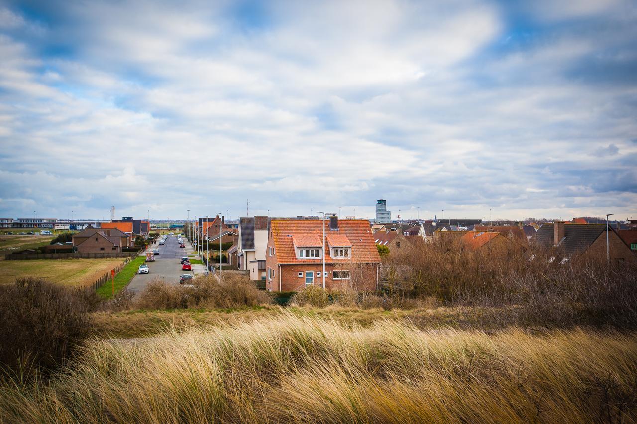 Bed and Breakfast Sable D'O -Vlak Aan De Zee- Mariakerke  Екстер'єр фото